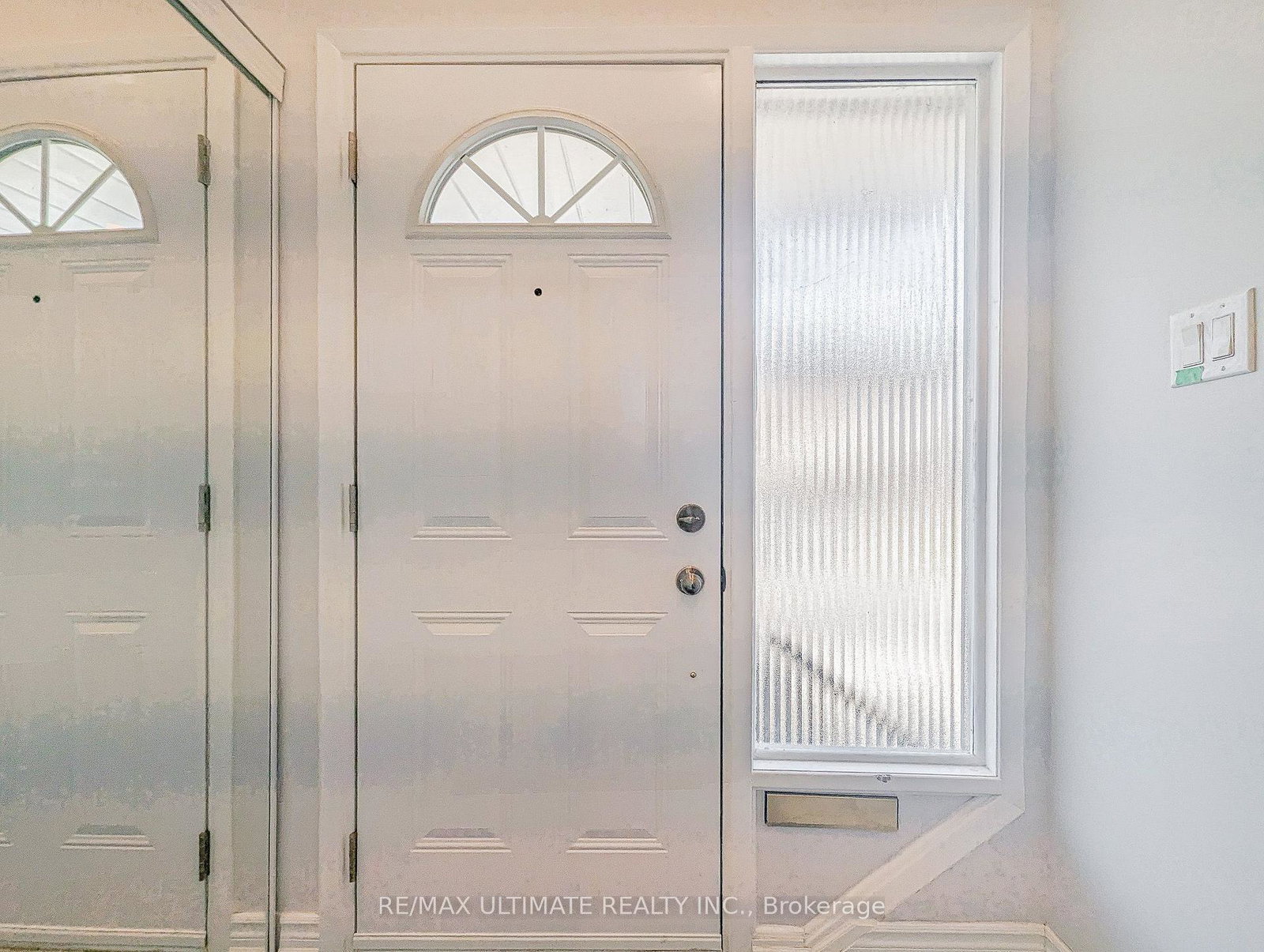 81-flaming-rose-way-toronto-north-york-ontario-c13634088