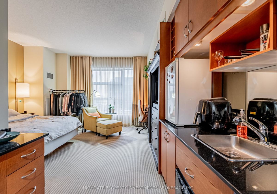 1-king-street-w-toronto-toronto-ontario-c13634108