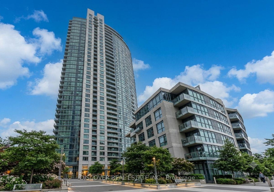 215-fort-york-boulevard-toronto-toronto-ontario-c13634582