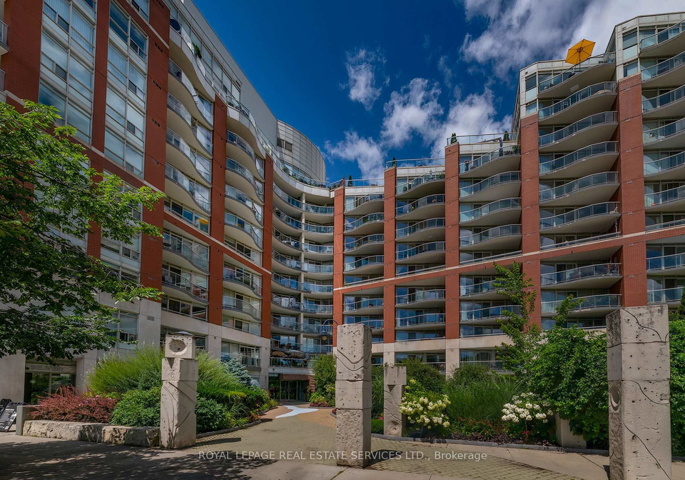 550-queens-quay-w-toronto-toronto-ontario-c13634708
