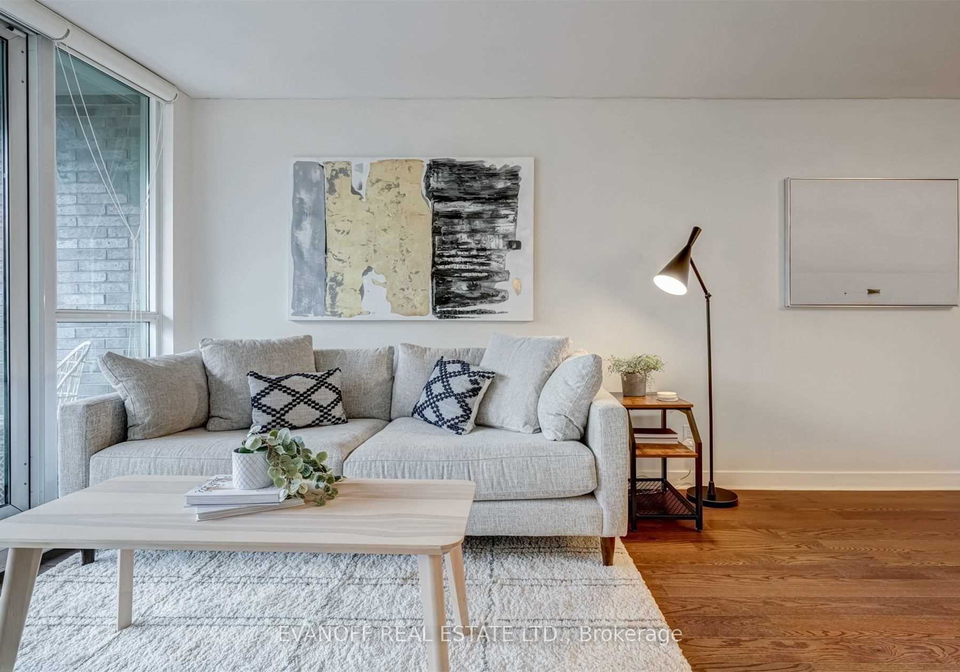 320-richmond-street-e-toronto-toronto-ontario-c13634734