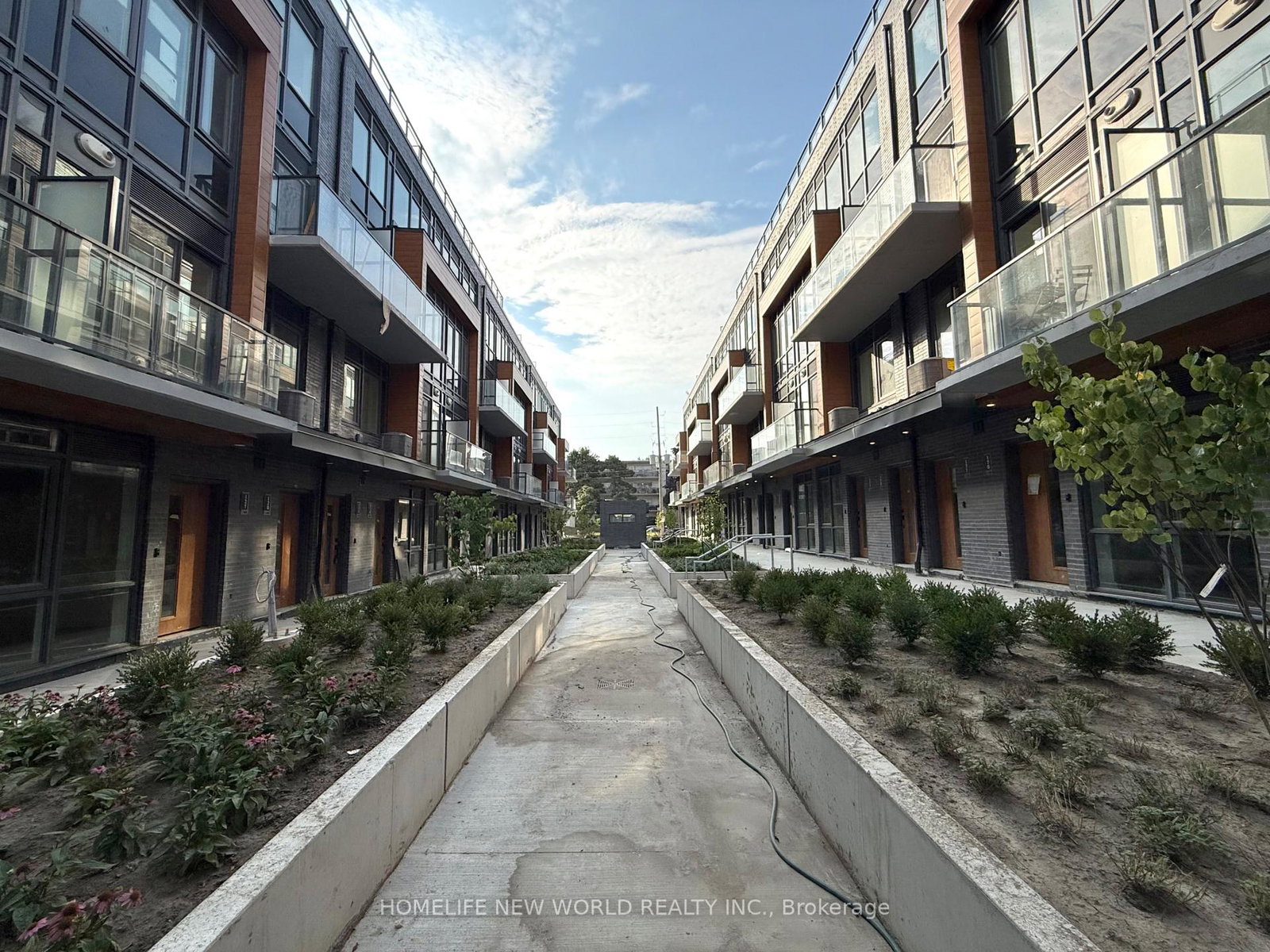 69-curlew-drive-toronto-north-york-ontario-c13634948