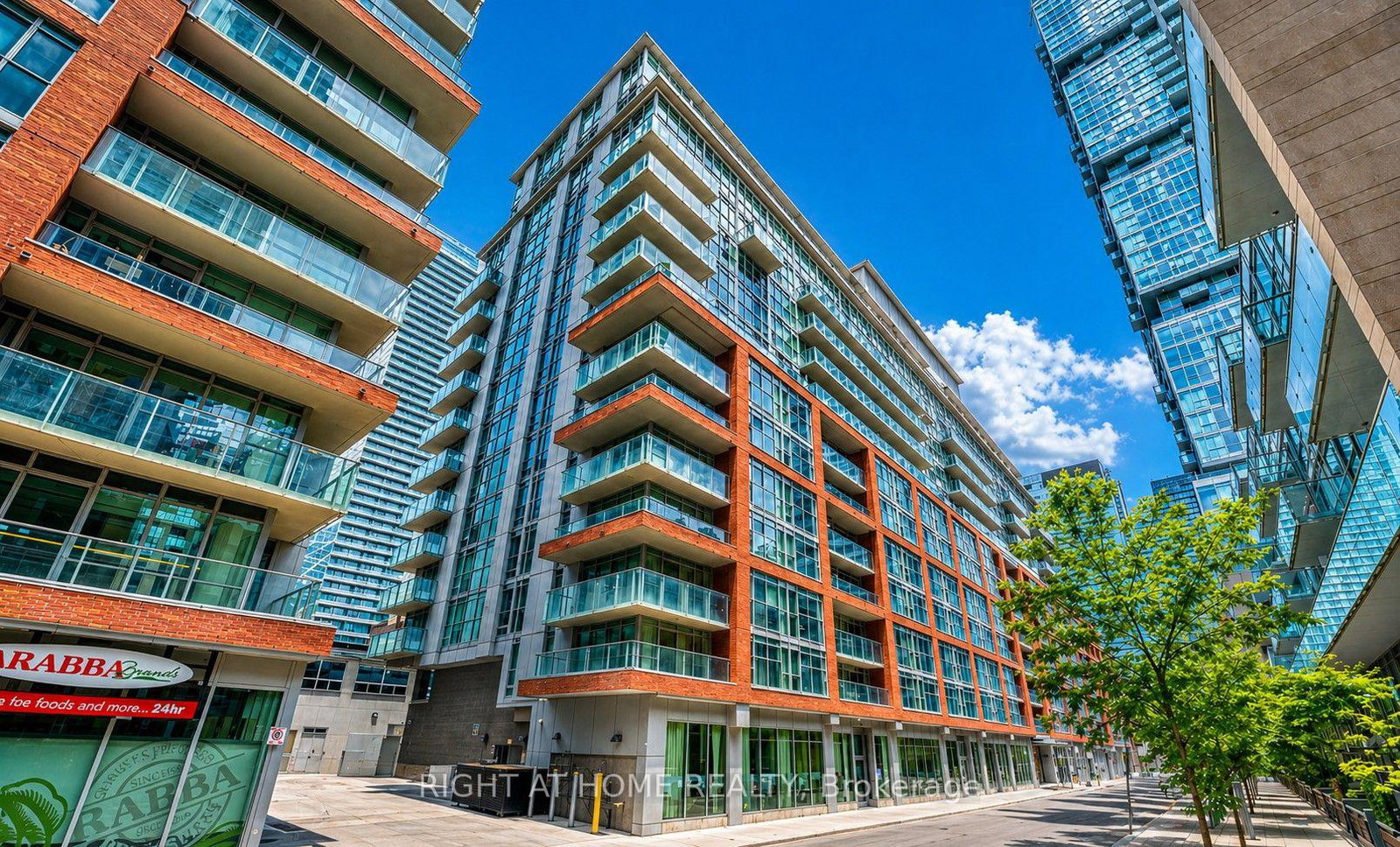 21-nelson-street-toronto-toronto-ontario-c13635258