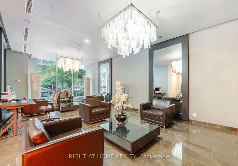21-nelson-street-toronto-toronto-ontario-c13635258