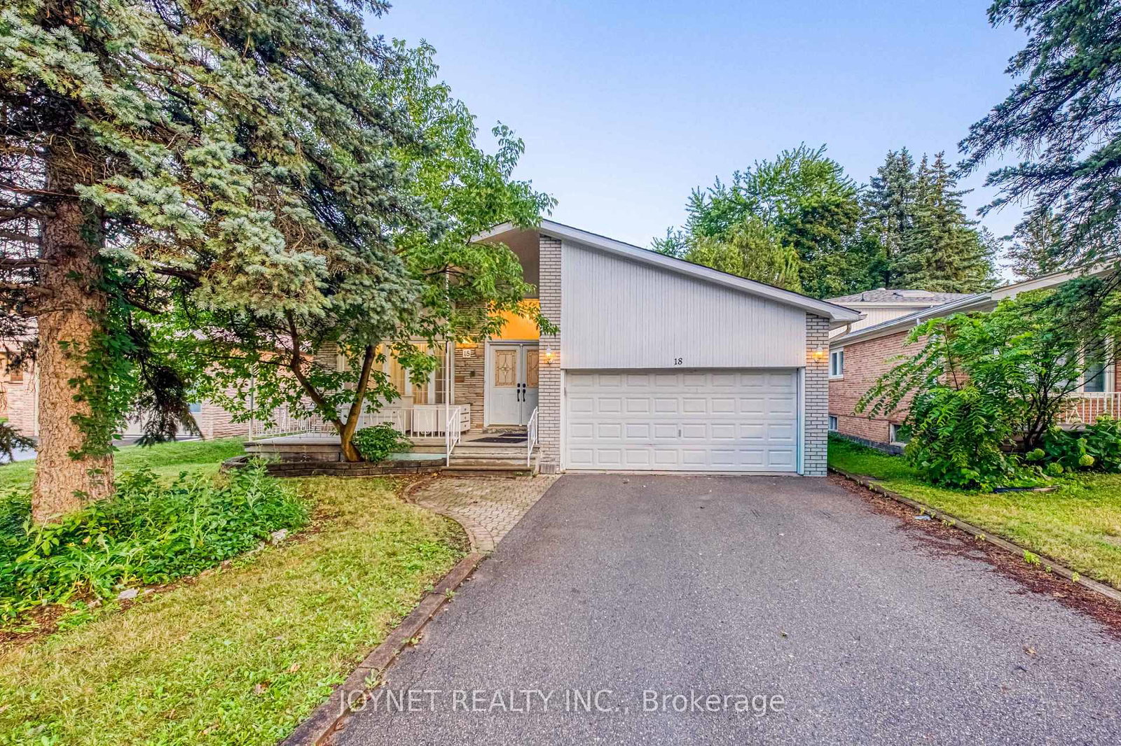 18-bruce-farm-drive-toronto-north-york-ontario-c13635264