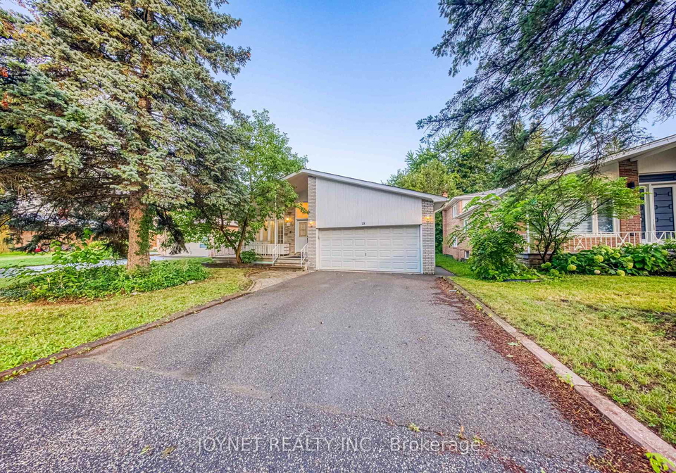 18-bruce-farm-drive-toronto-north-york-ontario-c13635264