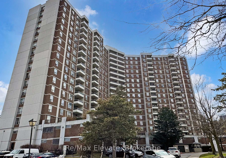 5-shady-golfway-toronto-east-york-ontario-c13635394