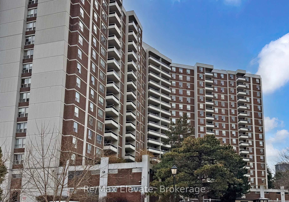5-shady-golfway-toronto-east-york-ontario-c13635394