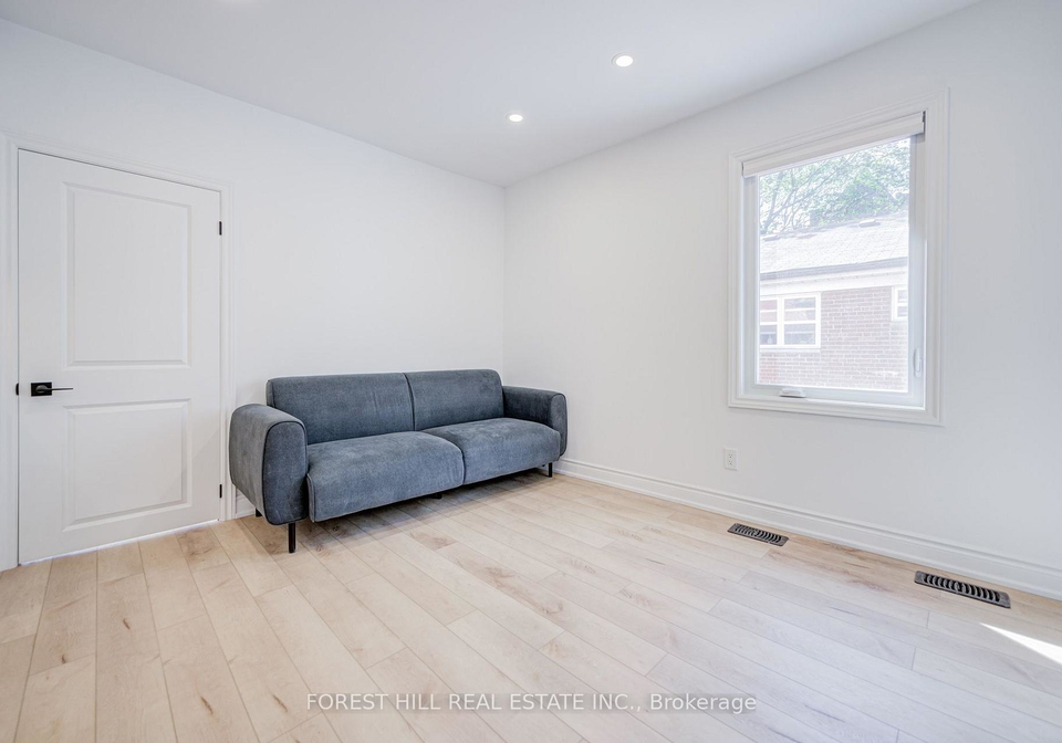 8vaughan-road-toronto-toronto-ontario-c13635436