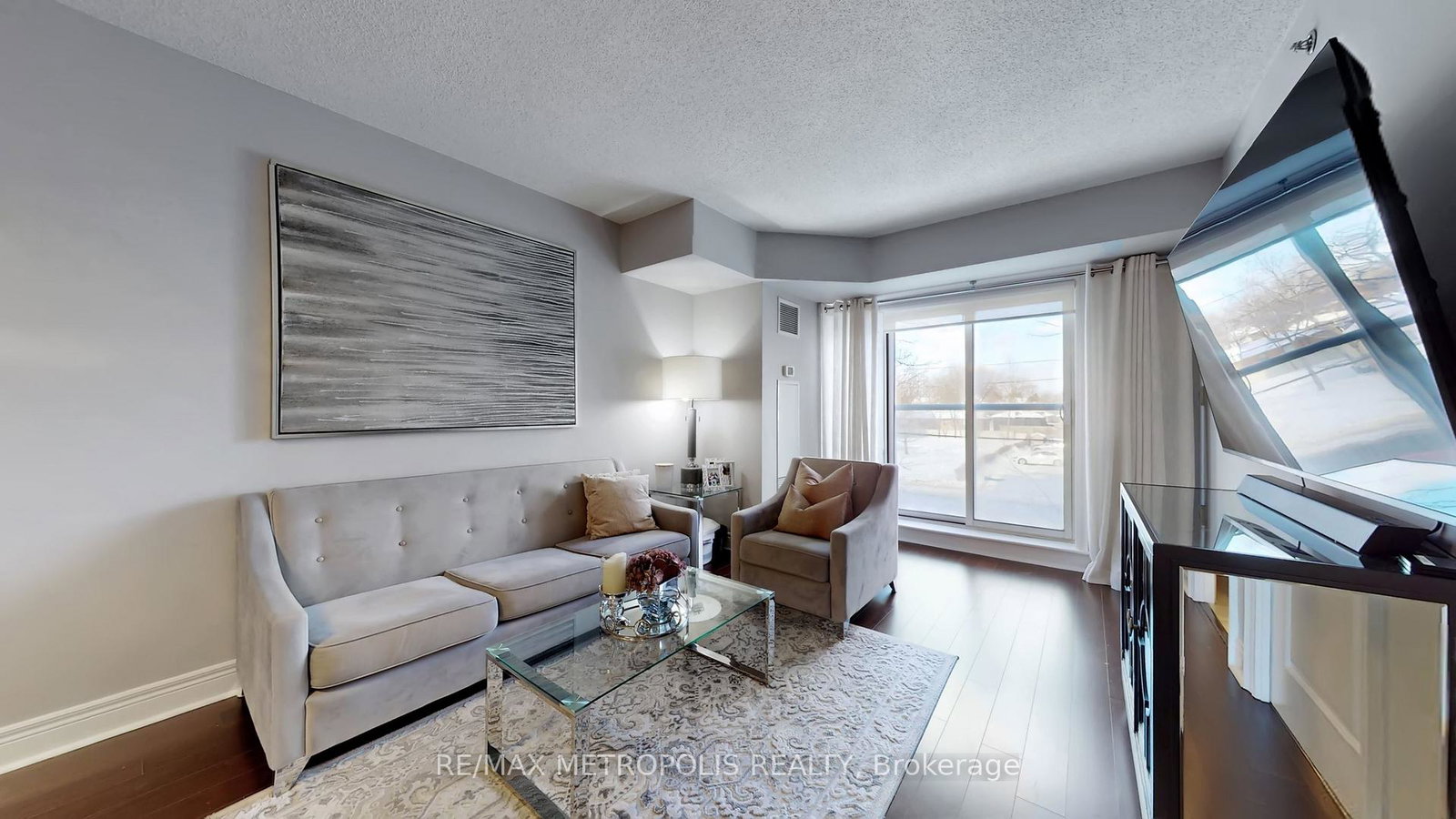 701-sheppard-avenue-w-toronto-toronto-ontario-c13635452