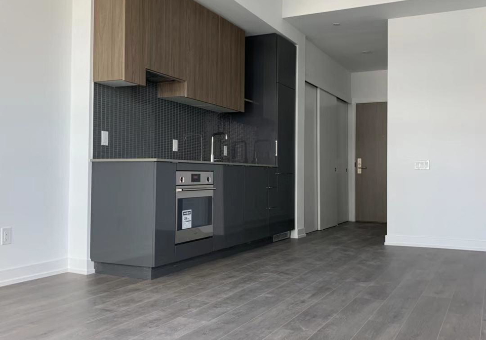 161-roehampton-avenue-toronto-toronto-ontario-c13635458