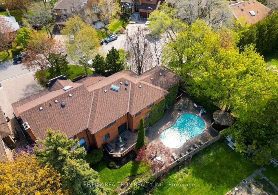 15-sunforest-court-toronto-toronto-ontario-c13635492