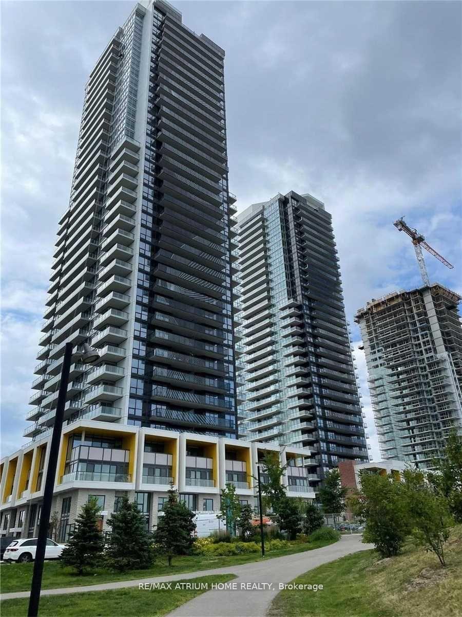 95-mcmahon-drive-toronto-north-york-ontario-c13635632