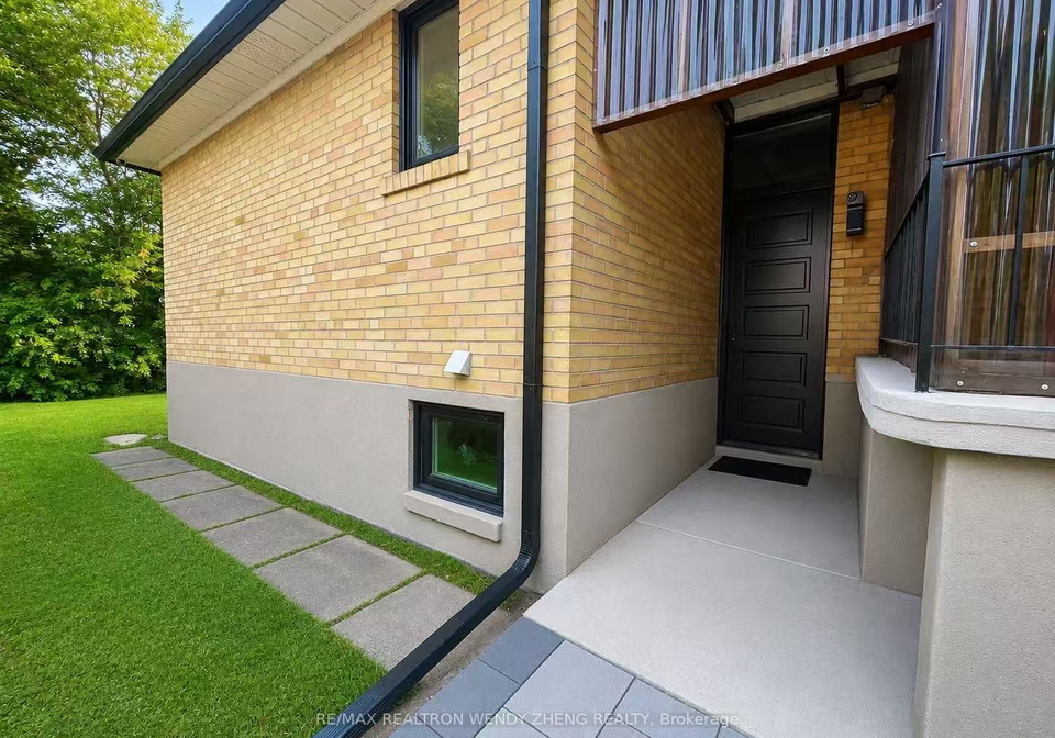 284-wilmington-avenue-toronto-toronto-ontario-c13635748