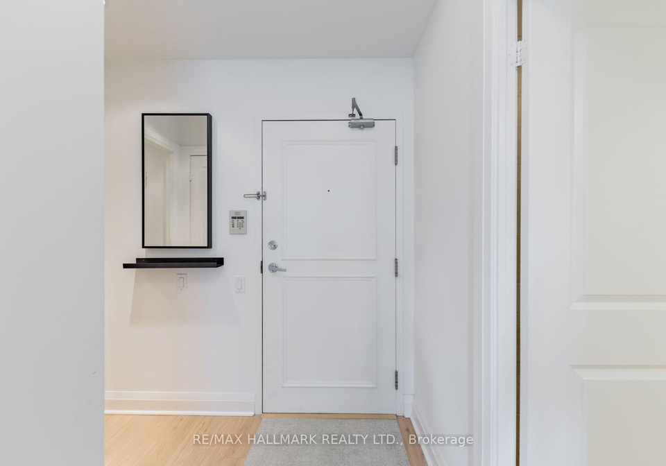 20-scrivener-square-toronto-toronto-ontario-c13635752