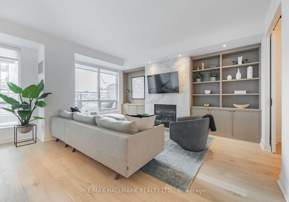 20-scrivener-square-toronto-toronto-ontario-c13635752