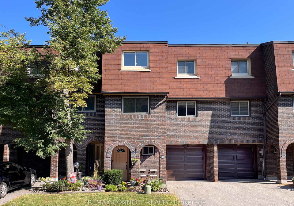 10-poets-walk-way-toronto-north-york-ontario-c13635762