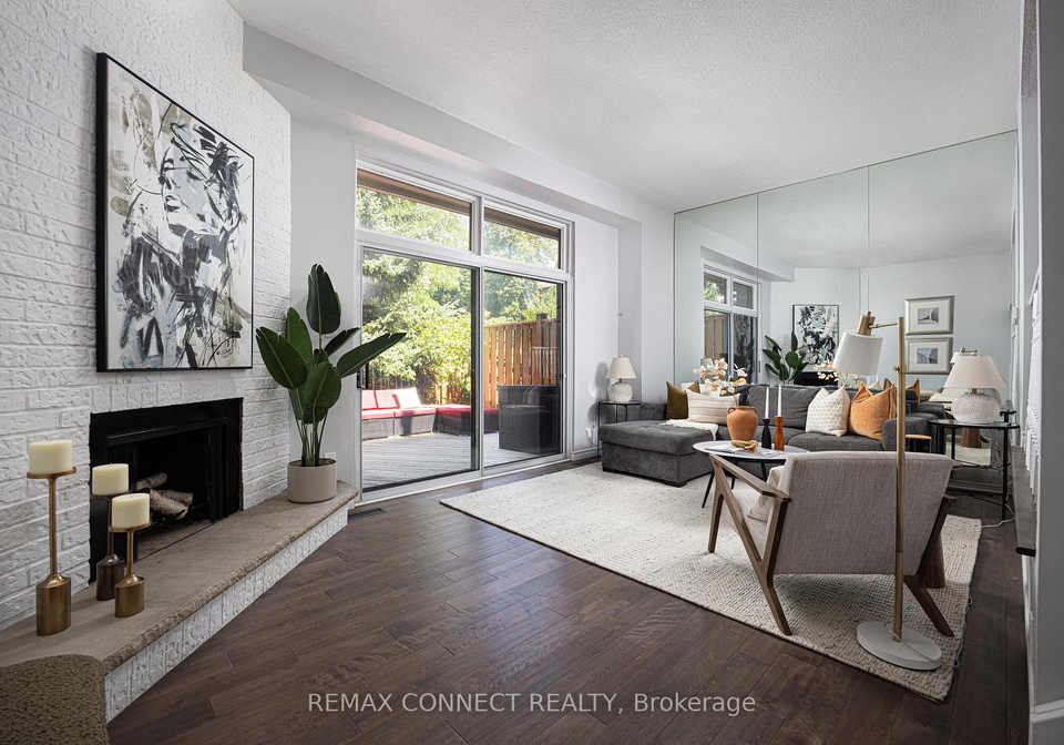 10-poets-walk-way-toronto-north-york-ontario-c13635762