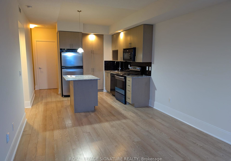 181-wynford-drive-toronto-north-york-ontario-c13635922