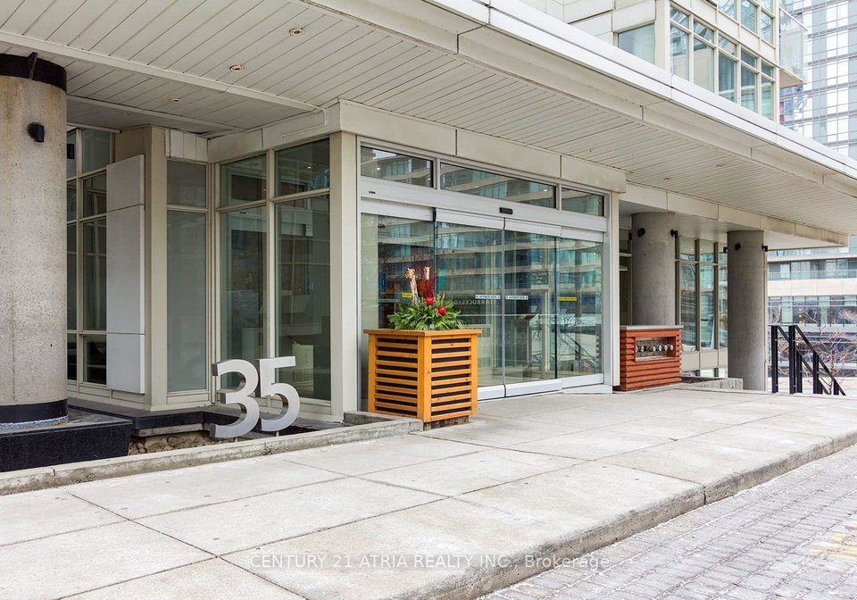 35-mariner-terrace-toronto-toronto-ontario-c13636172