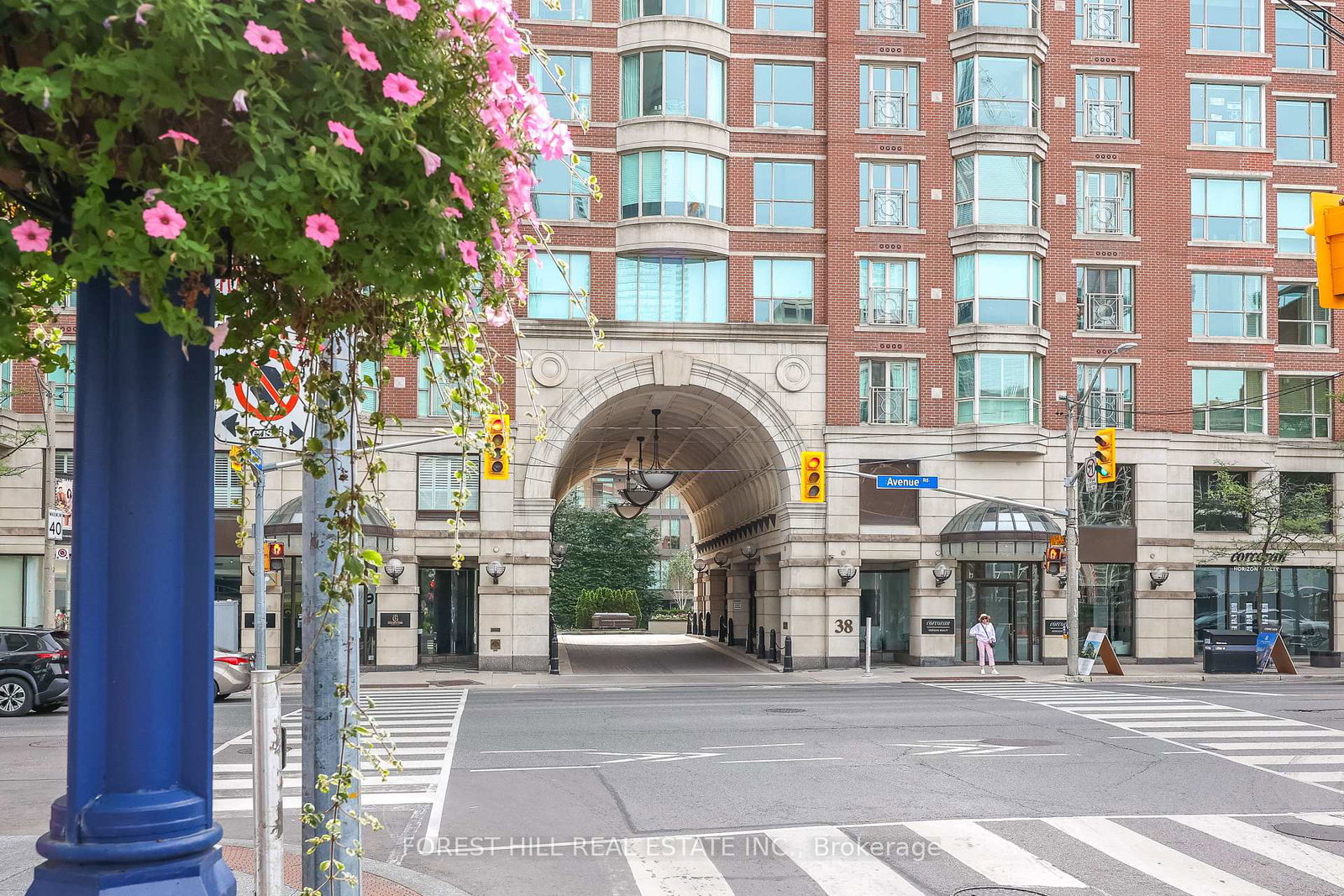 38-avenue-road-toronto-toronto-ontario-c13636176