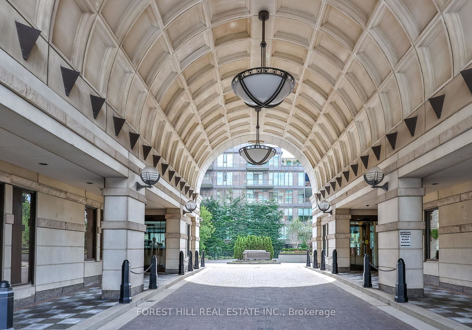 38-avenue-road-toronto-toronto-ontario-c13636176