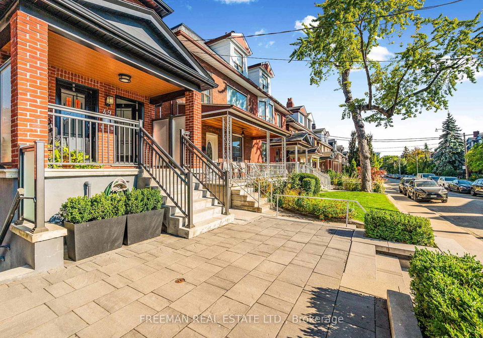 49-beatrice-street-toronto-toronto-ontario-c13636294