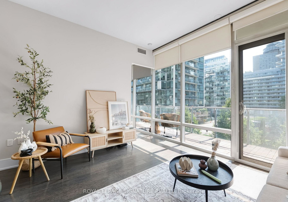39-queens-quay-e-toronto-toronto-ontario-c13636388