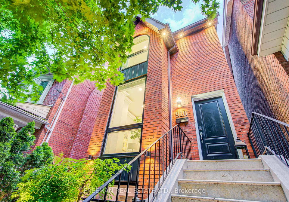 916-manning-avenue-toronto-toronto-ontario-c13636412