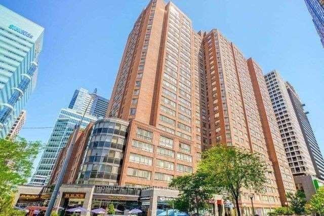 633-bay-street-toronto-toronto-ontario-c13636432