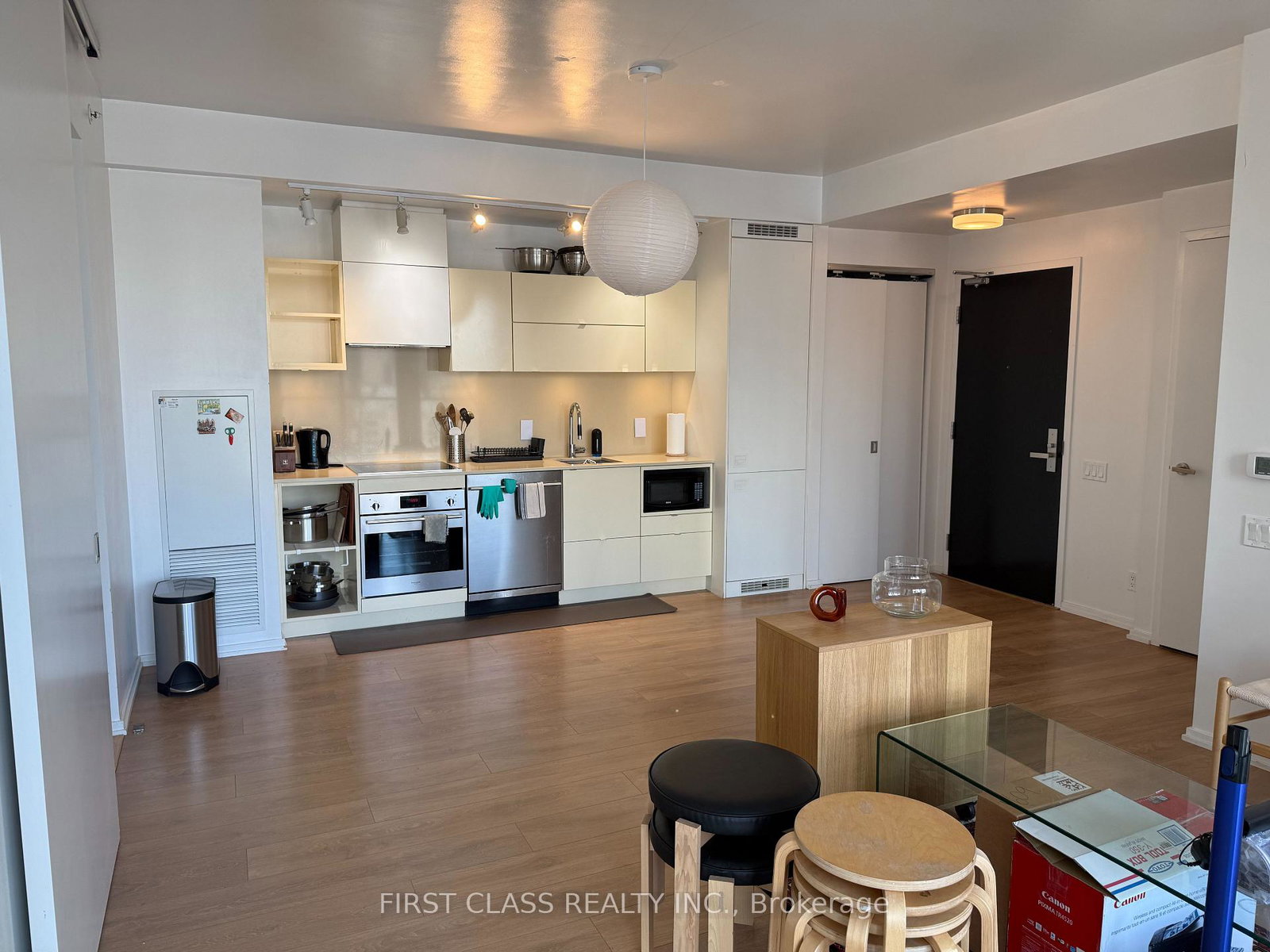 125-peter-street-toronto-toronto-ontario-c13636468