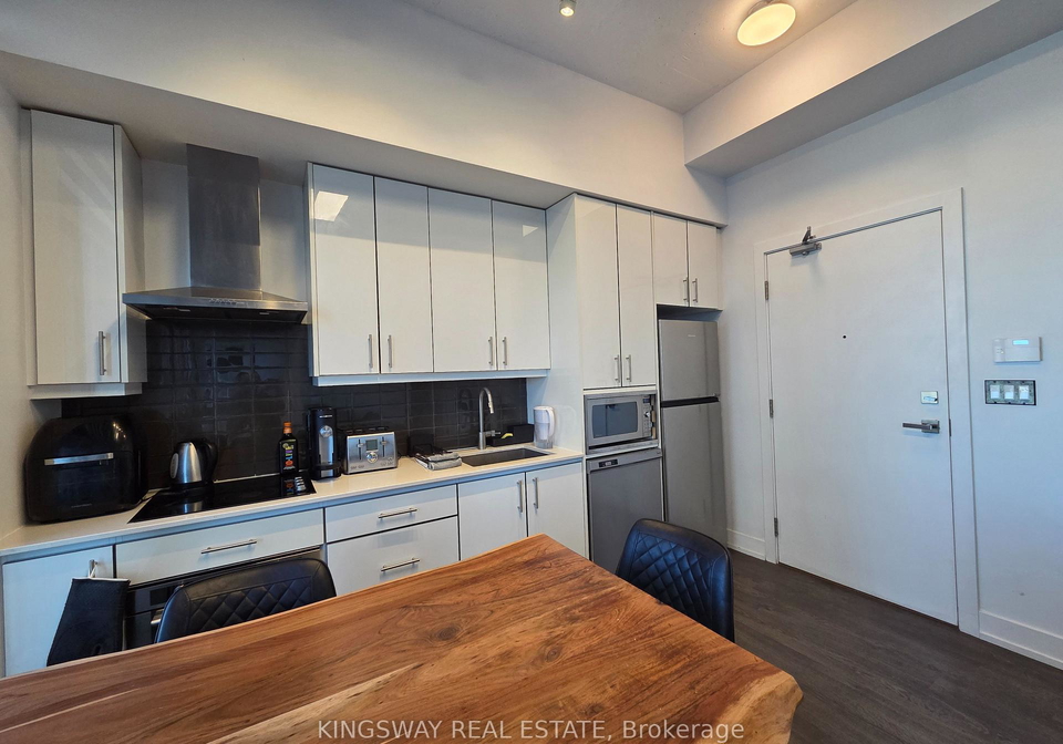 75-the-donway-w-toronto-north-york-ontario-c13636548