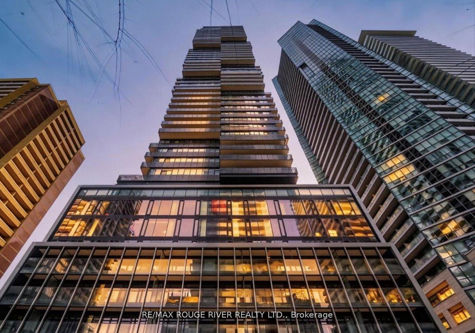 55-charles-street-e-toronto-toronto-ontario-c13636564