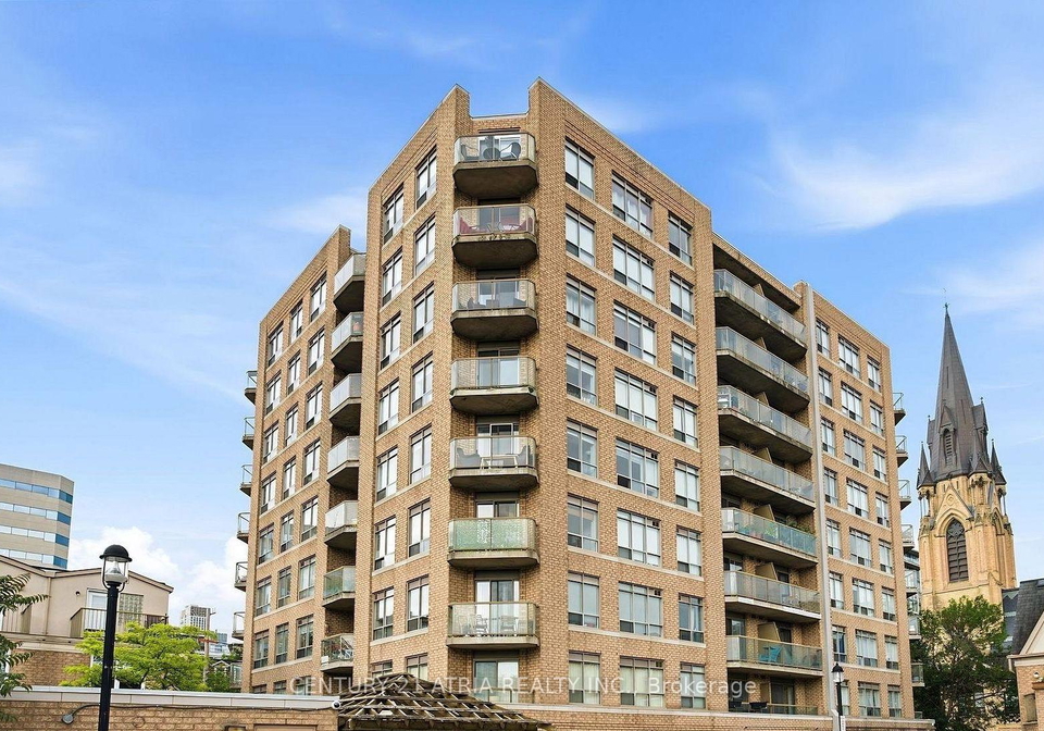 140-bathurst-street-toronto-toronto-ontario-c13636632