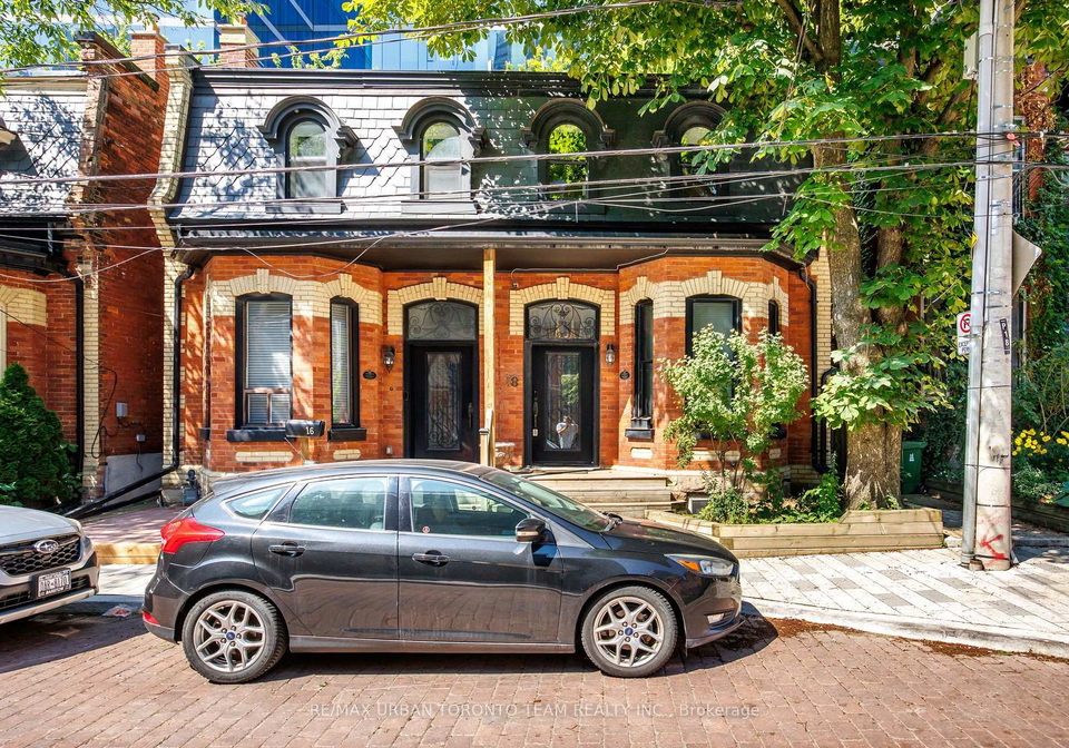 18-draper-street-toronto-toronto-ontario-c13636790