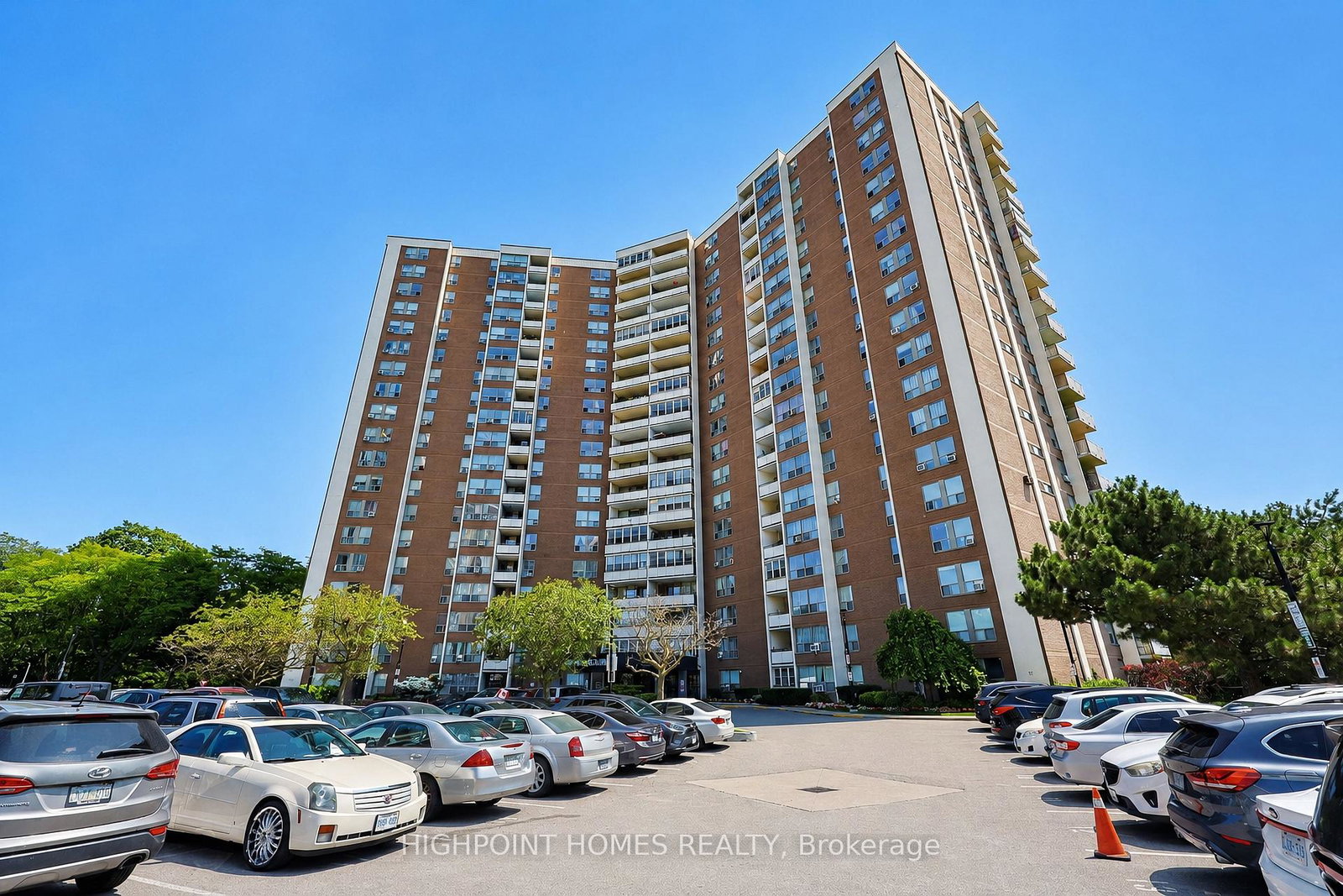 60-pavane-link-way-ne-toronto-east-york-ontario-c13636828