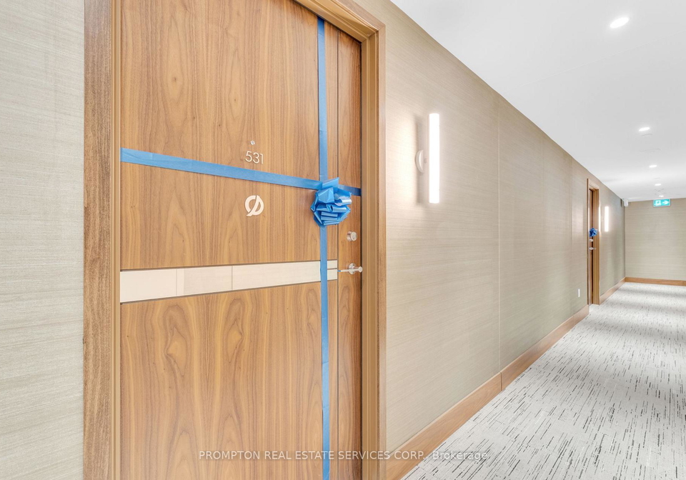 3-concord-cityplace-way-toronto-toronto-ontario-c13636852