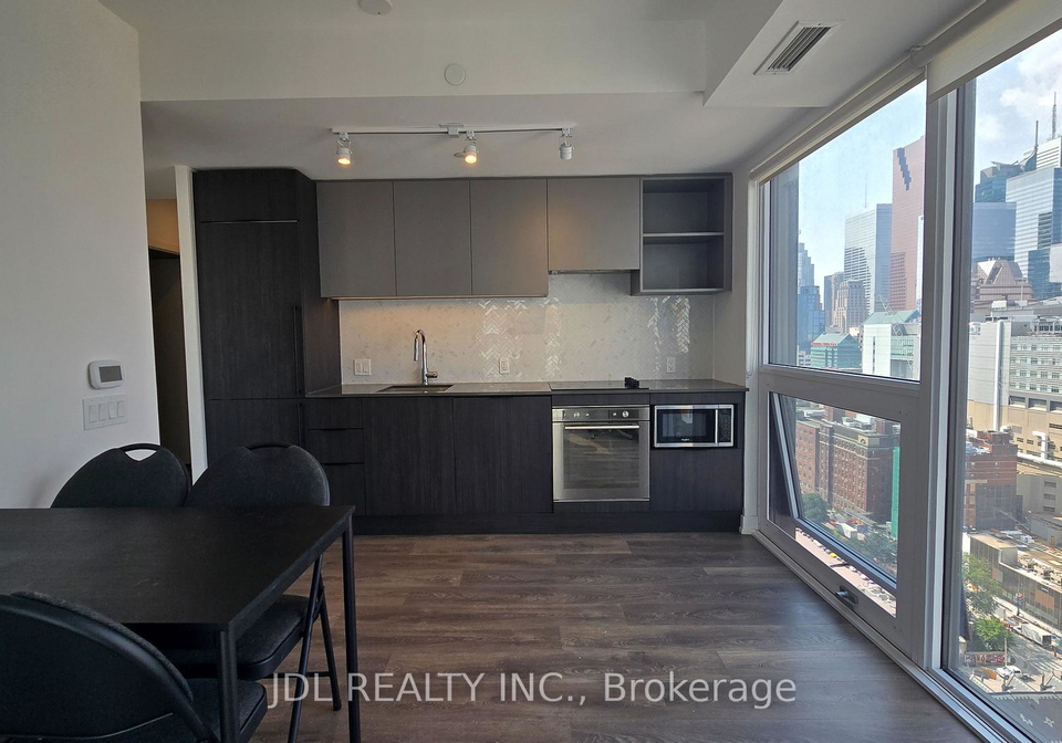 82-dalhousie-street-toronto-toronto-ontario-c13636948