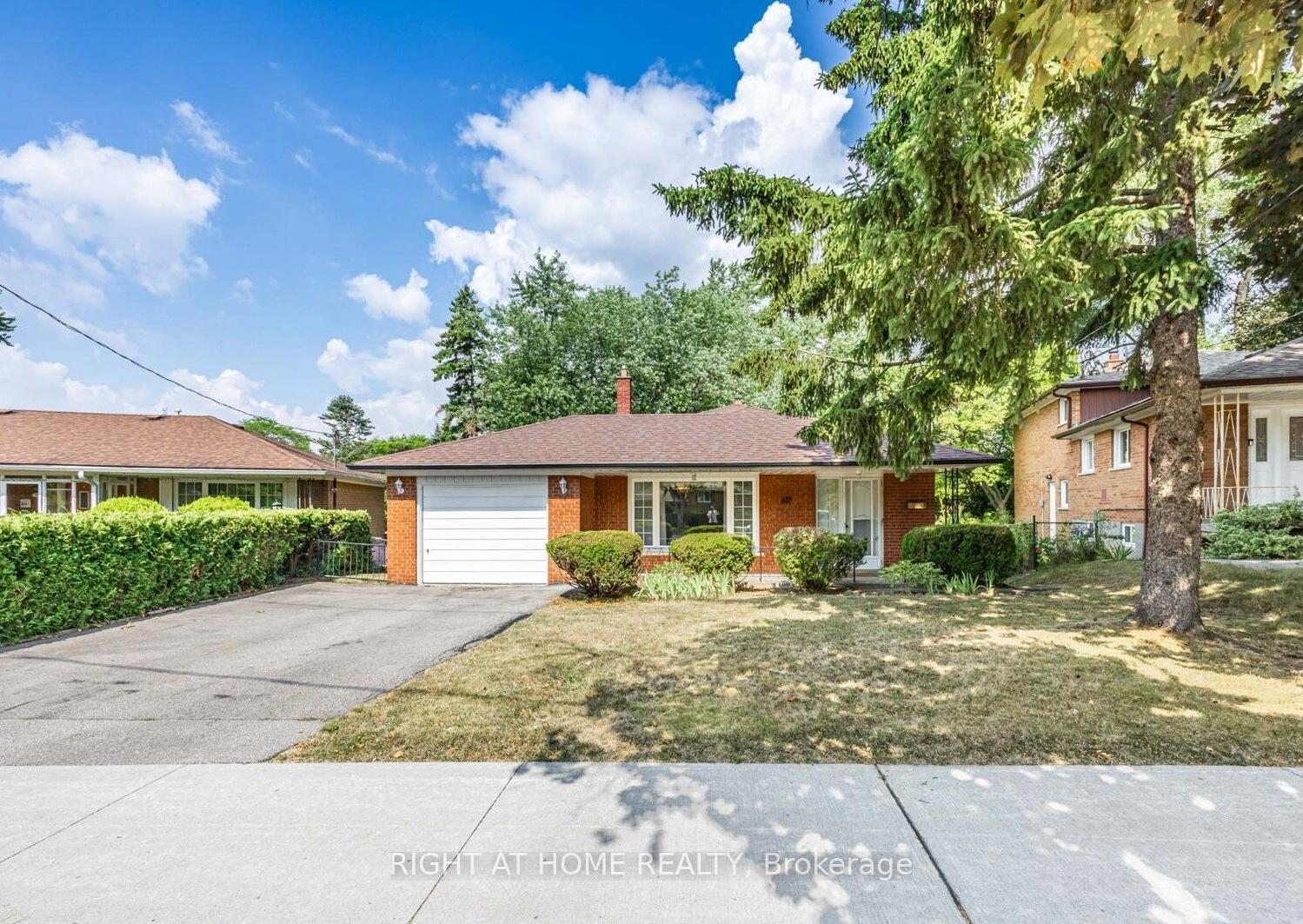 26-goodview-road-toronto-north-york-ontario-c13636966