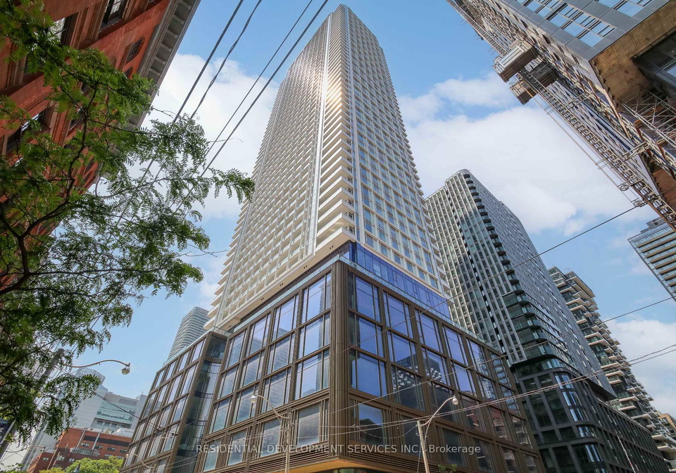 88-queen-street-toronto-toronto-ontario-c13637050