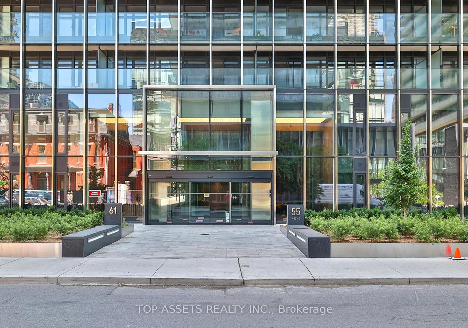 55-charles-street-e-toronto-toronto-ontario-c13637098