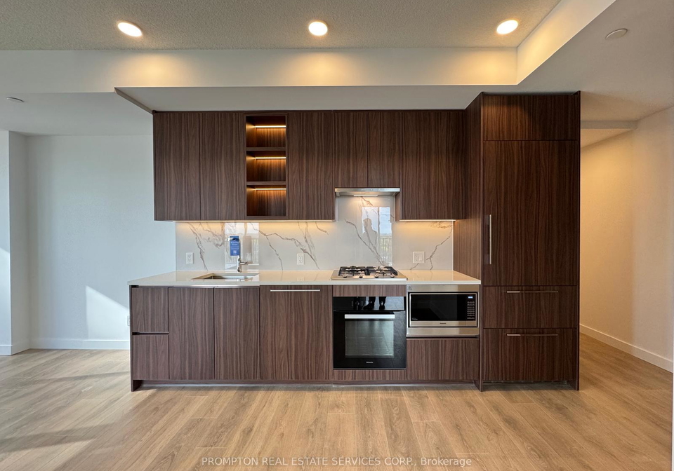 68-esther-shiner-boulevard-toronto-north-york-ontario-c13637122