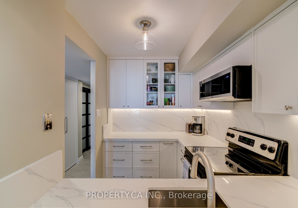 92-king-street-toronto-toronto-ontario-c13637194