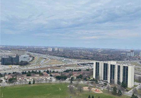 32-forest-manor-street-toronto-north-york-ontario-c13637256