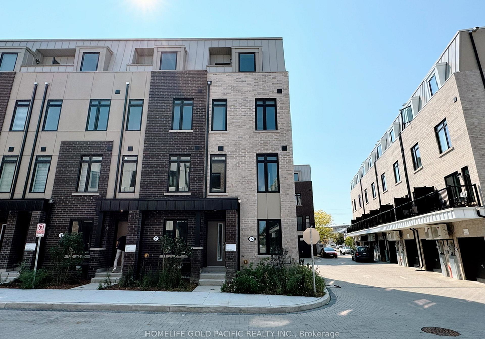 5-spruce-pines-crescent-toronto-north-york-ontario-c13637334