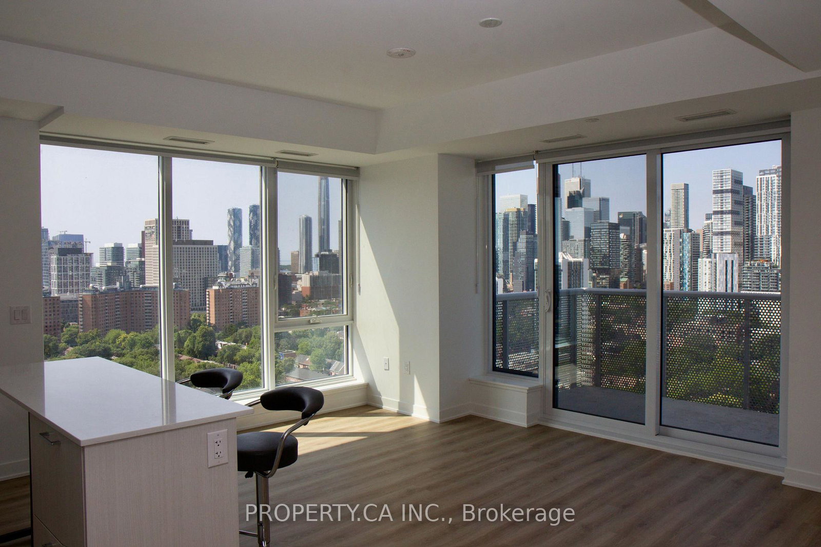 10-oak-street-toronto-toronto-ontario-c13637432