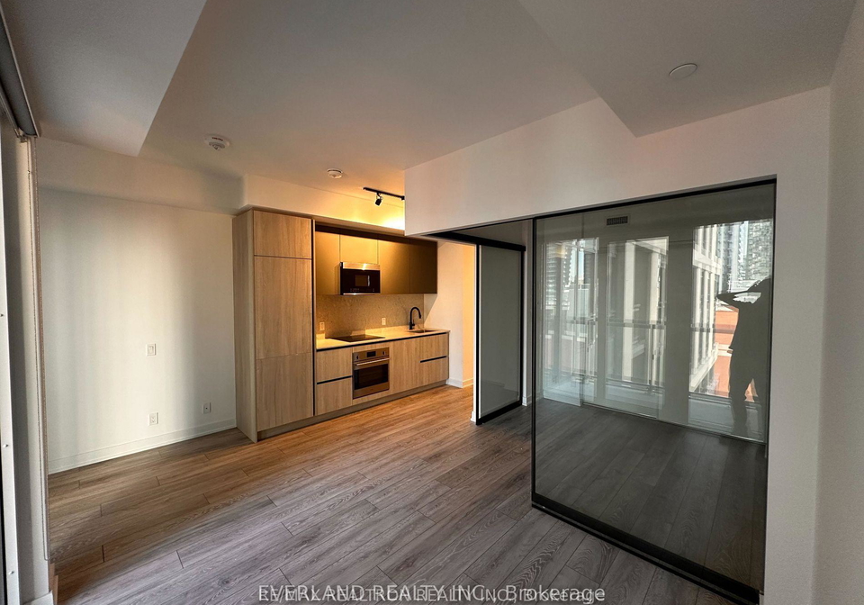 108-peter-street-toronto-toronto-ontario-c13637658