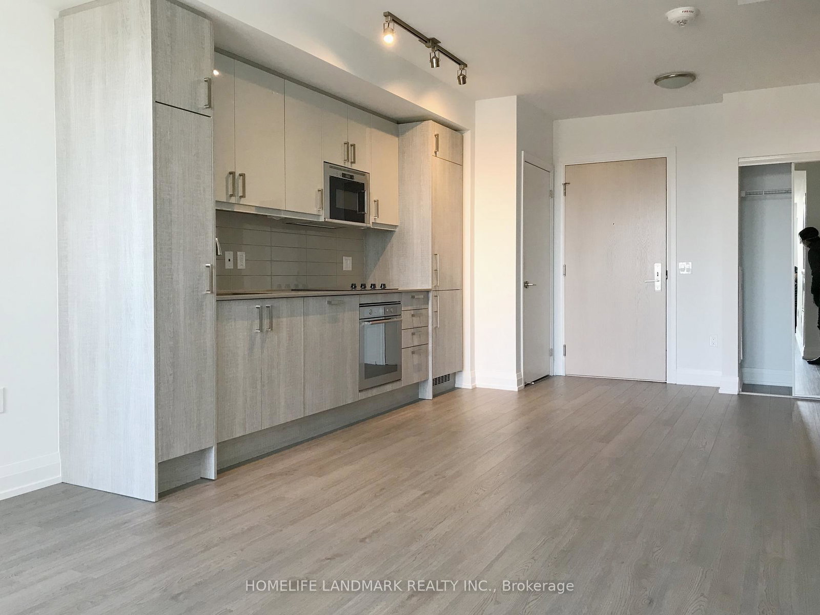 77-mutual-street-toronto-toronto-ontario-c13637678