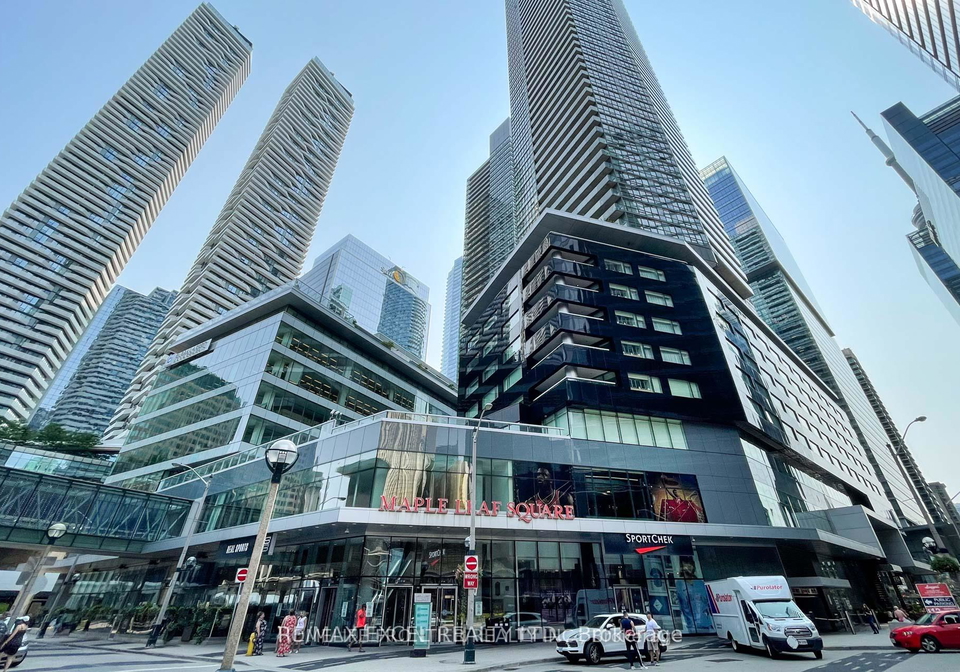 65-bremner-boulevard-toronto-toronto-ontario-c13637698