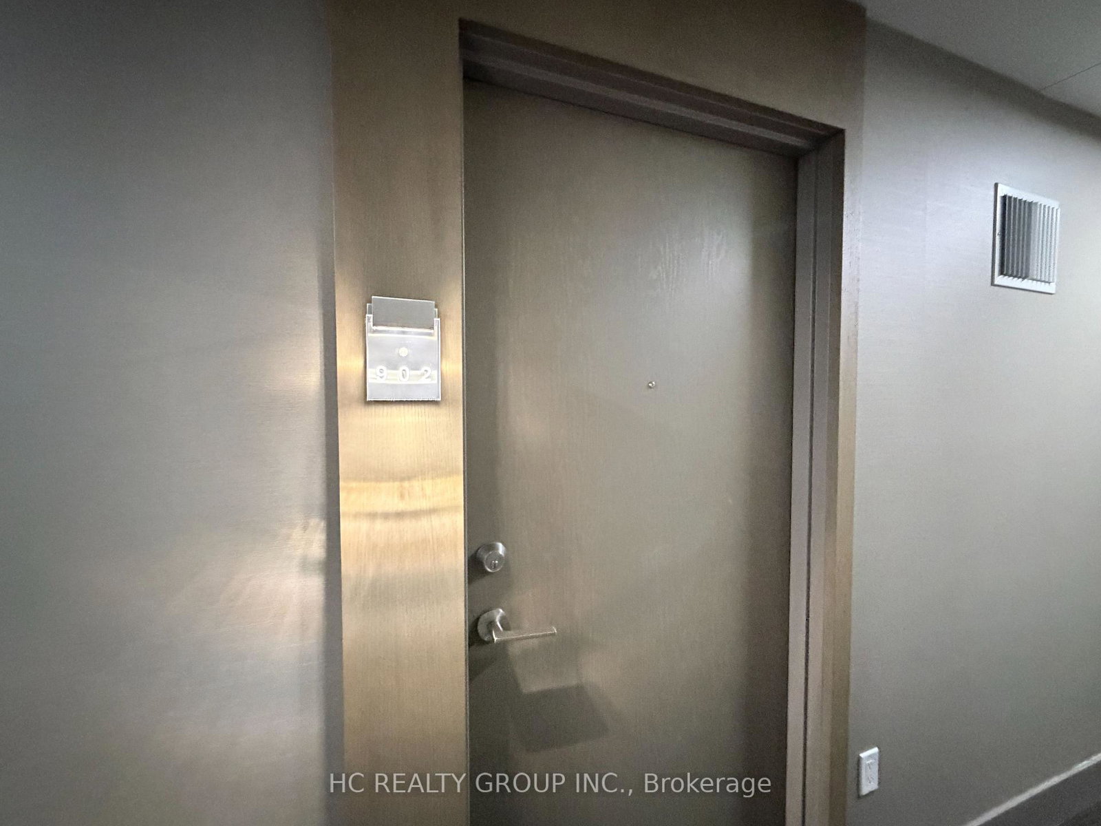 160-vanderhoof-avenue-toronto-east-york-ontario-c13637780